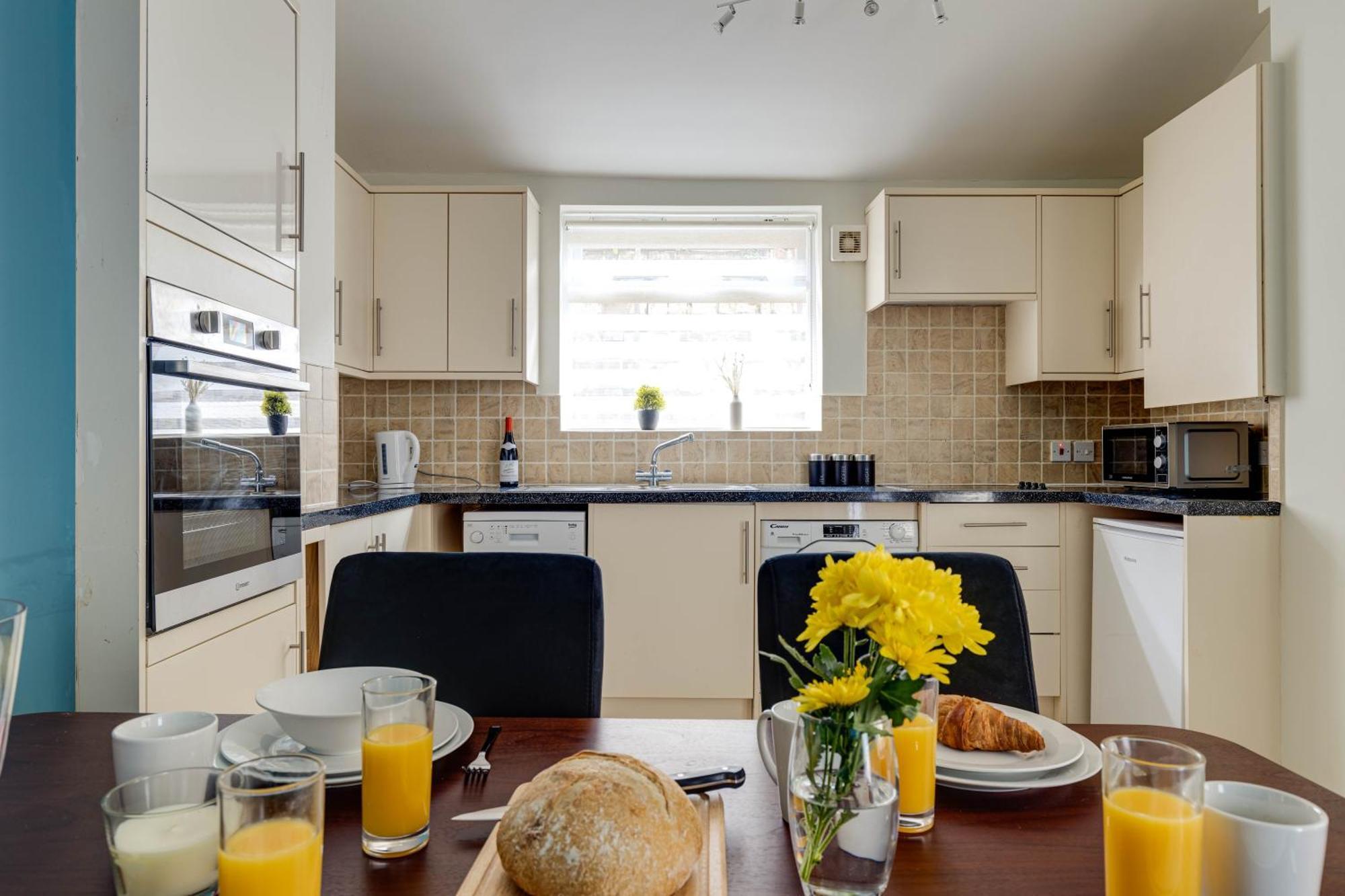 Esplanade Garden Apartment Scarborough Ngoại thất bức ảnh